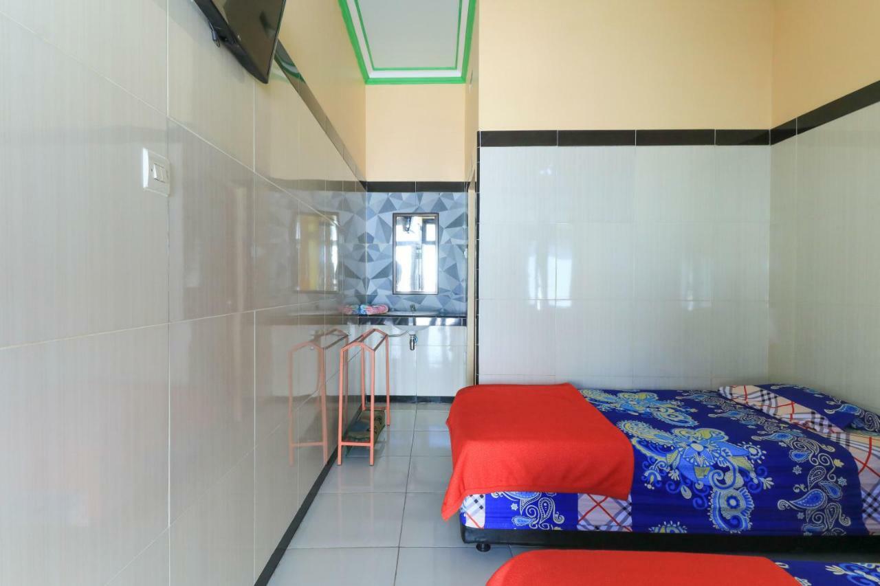 Naga Mas Hotel Mojokerto Bagian luar foto