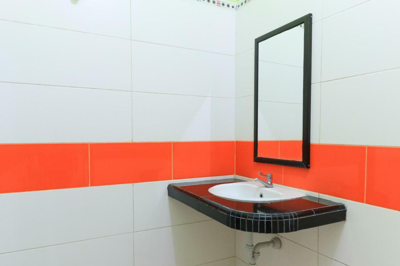 Naga Mas Hotel Mojokerto Bagian luar foto