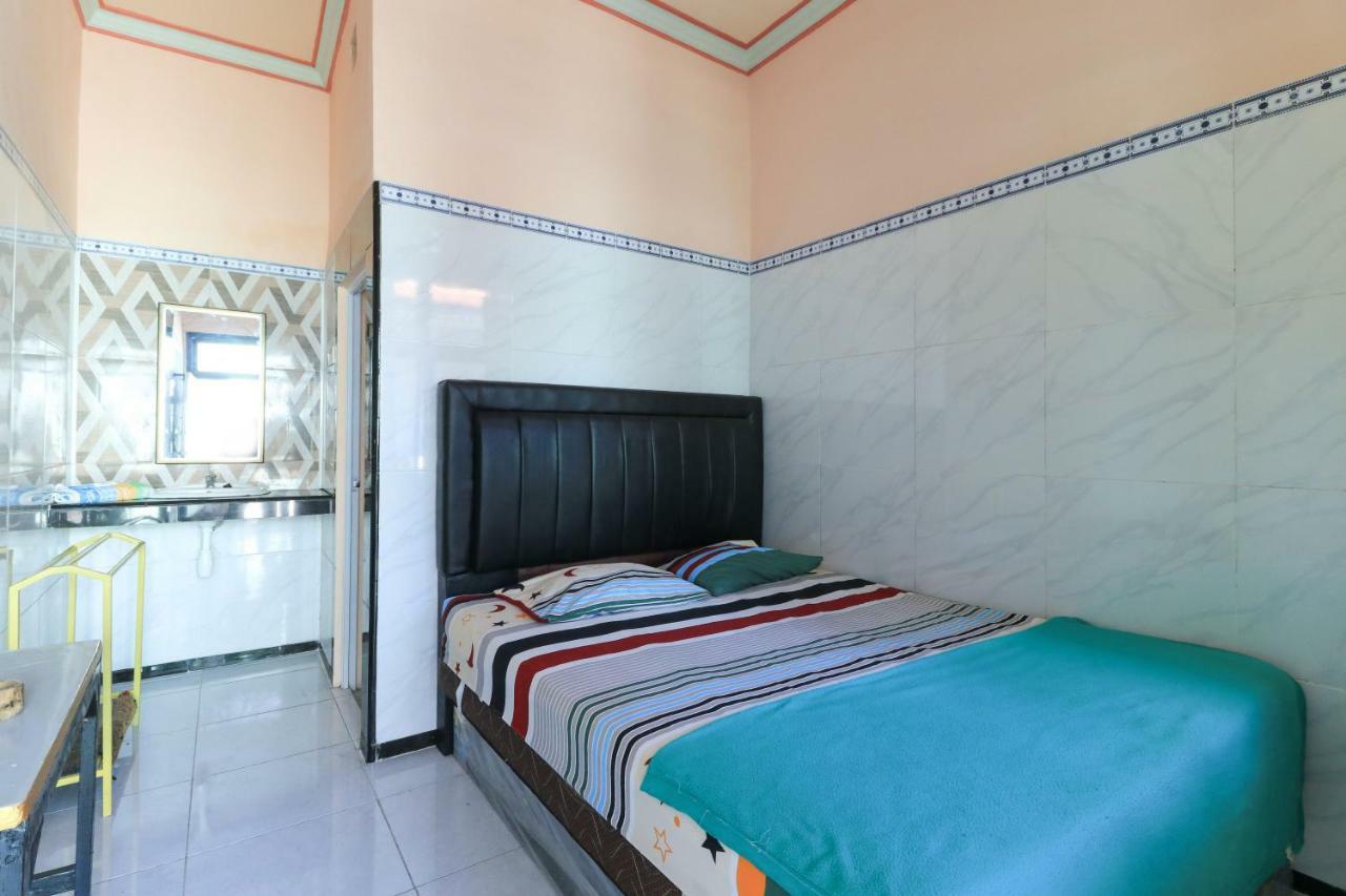 Naga Mas Hotel Mojokerto Bagian luar foto